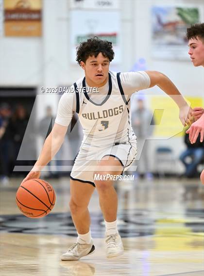 Thumbnail 1 in Branson vs. Gridley (Gridley Invitational) photogallery.