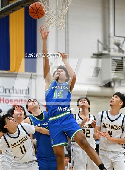 Thumbnail 3 in Branson vs. Gridley (Gridley Invitational) photogallery.