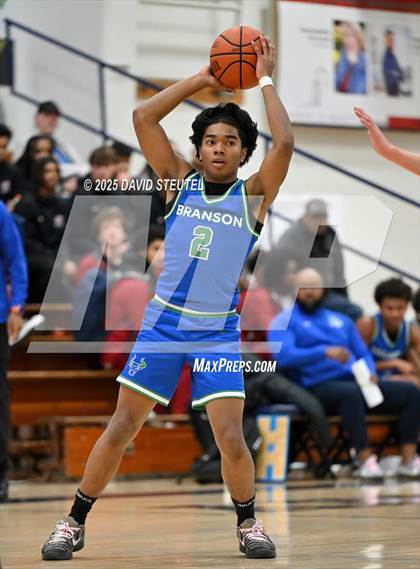 Thumbnail 2 in Branson vs. Gridley (Gridley Invitational) photogallery.