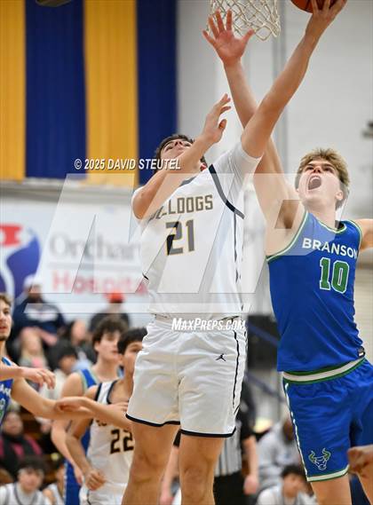 Thumbnail 1 in Branson vs. Gridley (Gridley Invitational) photogallery.