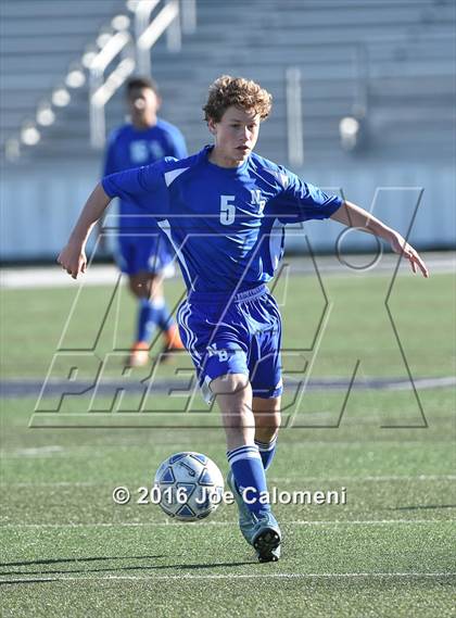Thumbnail 3 in New Braunfels vs Smithson Valley (Smithson Valley Ranger Classic) photogallery.