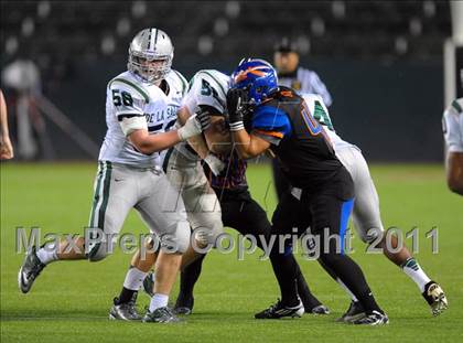 Thumbnail 2 in De La Salle vs. Westlake (CIF State Open Division Final) photogallery.