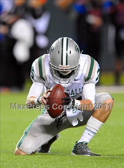 Thumbnail 3 in De La Salle vs. Westlake (CIF State Open Division Final) photogallery.