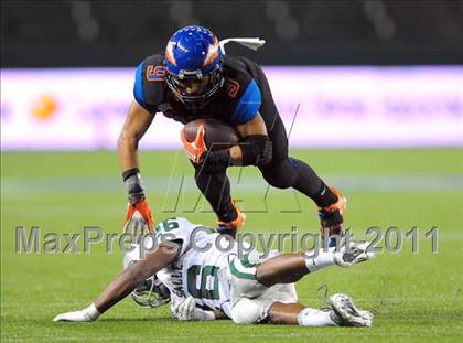 Thumbnail 2 in De La Salle vs. Westlake (CIF State Open Division Final) photogallery.