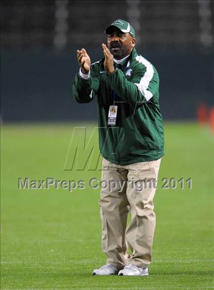 Thumbnail 3 in De La Salle vs. Westlake (CIF State Open Division Final) photogallery.