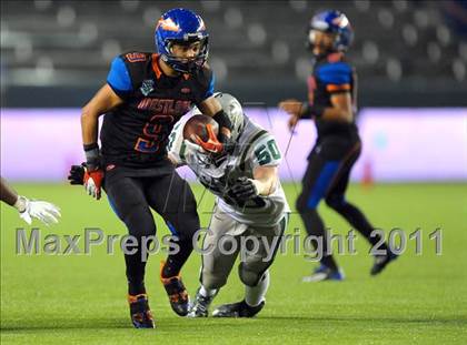 Thumbnail 3 in De La Salle vs. Westlake (CIF State Open Division Final) photogallery.