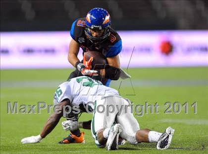 Thumbnail 1 in De La Salle vs. Westlake (CIF State Open Division Final) photogallery.