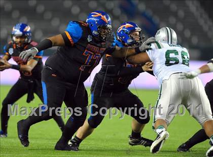 Thumbnail 3 in De La Salle vs. Westlake (CIF State Open Division Final) photogallery.