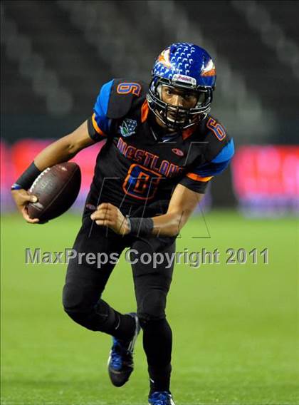 Thumbnail 3 in De La Salle vs. Westlake (CIF State Open Division Final) photogallery.