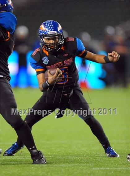Thumbnail 2 in De La Salle vs. Westlake (CIF State Open Division Final) photogallery.