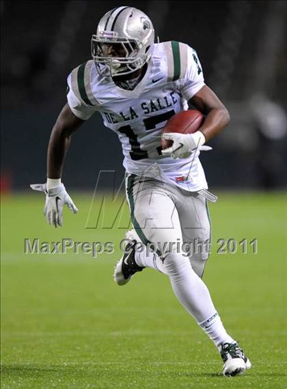 Thumbnail 2 in De La Salle vs. Westlake (CIF State Open Division Final) photogallery.