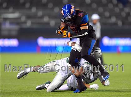 Thumbnail 1 in De La Salle vs. Westlake (CIF State Open Division Final) photogallery.