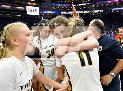 Thumbnail 1 in Folsom vs. Oak Ridge (CIF SJS D1 Final) photogallery.