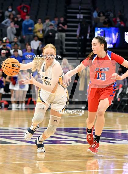 Thumbnail 3 in Folsom vs. Oak Ridge (CIF SJS D1 Final) photogallery.