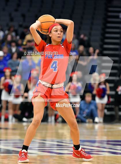 Thumbnail 3 in Folsom vs. Oak Ridge (CIF SJS D1 Final) photogallery.