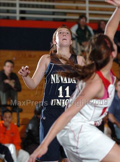 Thumbnail 3 in Nevada Union vs. Lodi (CIF SJS D1 Playoffs) photogallery.