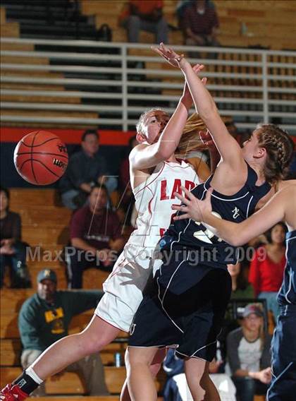 Thumbnail 3 in Nevada Union vs. Lodi (CIF SJS D1 Playoffs) photogallery.