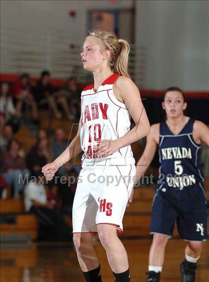 Thumbnail 1 in Nevada Union vs. Lodi (CIF SJS D1 Playoffs) photogallery.