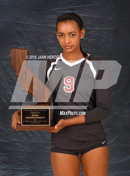 Thumbnail 1 in Crossroads (CIF State D3 Awards) photogallery.