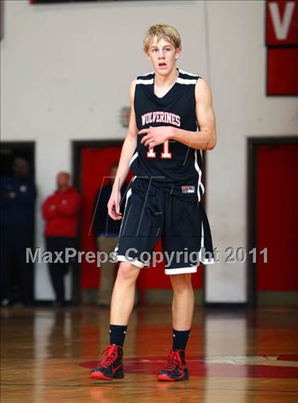 Thumbnail 1 in Harvard-Westlake vs. Lynwood (Pacific Shores Tournament) photogallery.