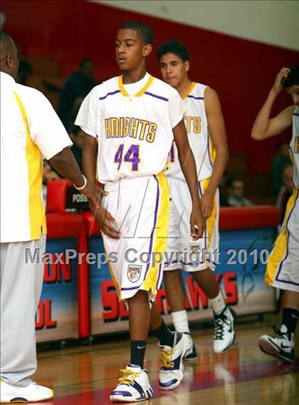 Thumbnail 2 in Harvard-Westlake vs. Lynwood (Pacific Shores Tournament) photogallery.