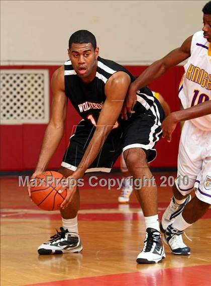 Thumbnail 1 in Harvard-Westlake vs. Lynwood (Pacific Shores Tournament) photogallery.