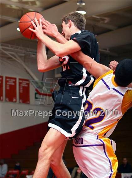 Thumbnail 1 in Harvard-Westlake vs. Lynwood (Pacific Shores Tournament) photogallery.