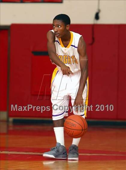 Thumbnail 3 in Harvard-Westlake vs. Lynwood (Pacific Shores Tournament) photogallery.