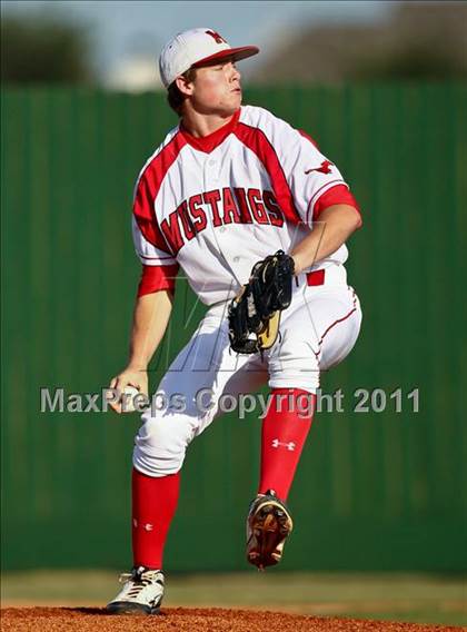 Thumbnail 3 in Fort Bend Clements @ Memorial (UIL 5A Region III Semifinal) photogallery.