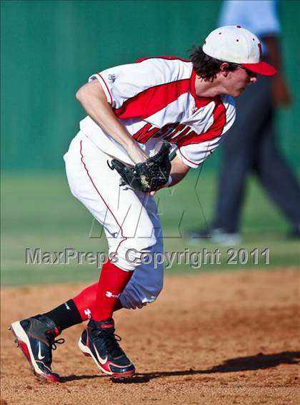 Thumbnail 2 in Fort Bend Clements @ Memorial (UIL 5A Region III Semifinal) photogallery.