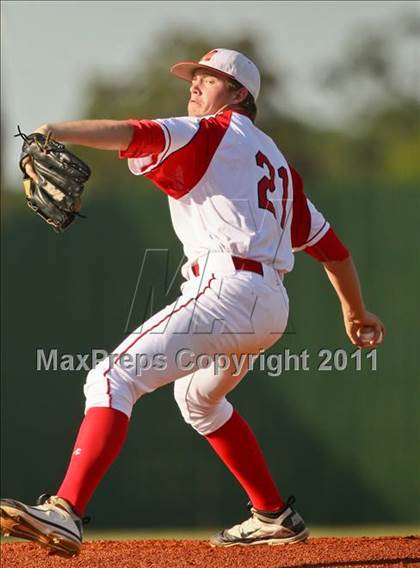 Thumbnail 2 in Fort Bend Clements @ Memorial (UIL 5A Region III Semifinal) photogallery.