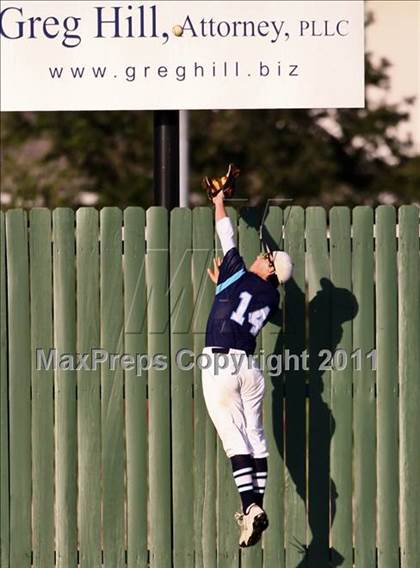 Thumbnail 1 in Fort Bend Clements @ Memorial (UIL 5A Region III Semifinal) photogallery.