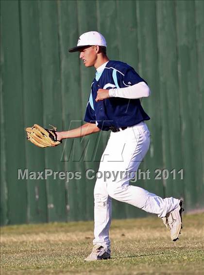Thumbnail 2 in Fort Bend Clements @ Memorial (UIL 5A Region III Semifinal) photogallery.