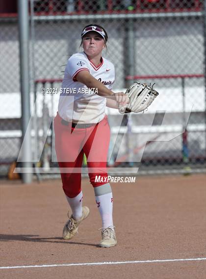Thumbnail 1 in Arapahoe @ Regis Jesuit photogallery.