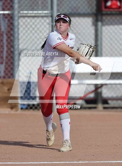 Thumbnail 1 in Arapahoe @ Regis Jesuit photogallery.