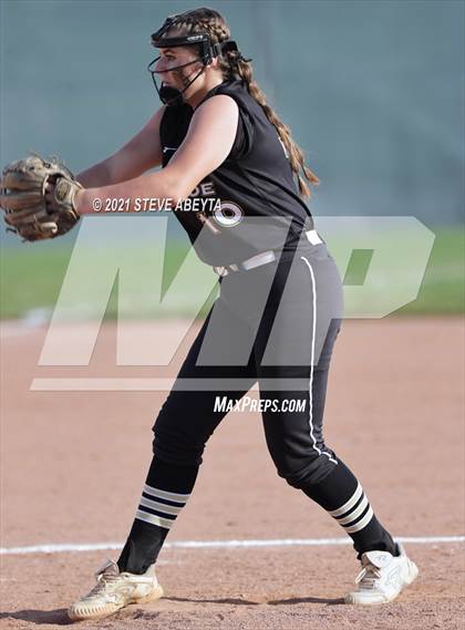 Thumbnail 3 in Arapahoe @ Regis Jesuit photogallery.