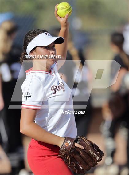 Thumbnail 1 in Arapahoe @ Regis Jesuit photogallery.