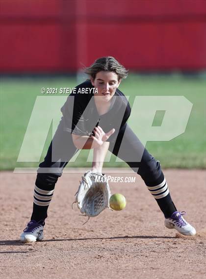 Thumbnail 2 in Arapahoe @ Regis Jesuit photogallery.