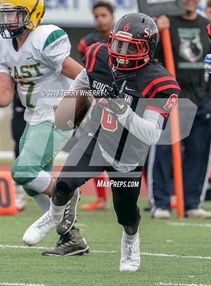 Thumbnail 3 in West Seneca East vs. South Park photogallery.
