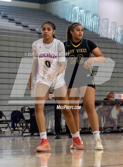 Thumbnail 3 in Birmingham vs. Vanden (Tarkanian Classic) photogallery.