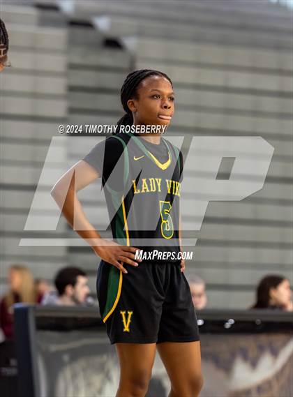 Thumbnail 2 in Birmingham vs. Vanden (Tarkanian Classic) photogallery.