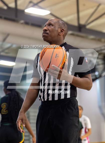Thumbnail 2 in Birmingham vs. Vanden (Tarkanian Classic) photogallery.