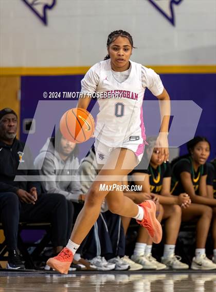 Thumbnail 1 in Birmingham vs. Vanden (Tarkanian Classic) photogallery.