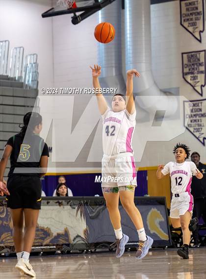 Thumbnail 1 in Birmingham vs. Vanden (Tarkanian Classic) photogallery.