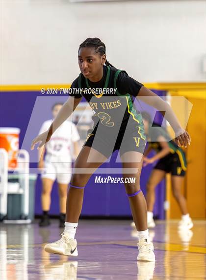 Thumbnail 2 in Birmingham vs. Vanden (Tarkanian Classic) photogallery.