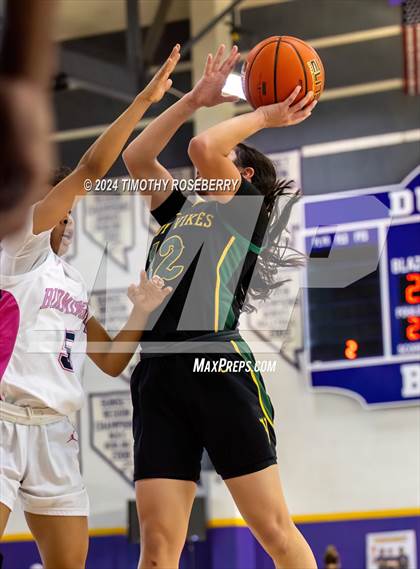 Thumbnail 3 in Birmingham vs. Vanden (Tarkanian Classic) photogallery.