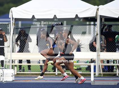 Thumbnail 2 in FHSAA 3A Finals (400 Meter Hurdles) photogallery.