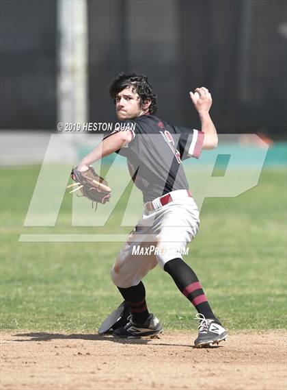 Thumbnail 2 in Columbia vs.  Horizon Christian (Anaheim Lions Tournament) photogallery.