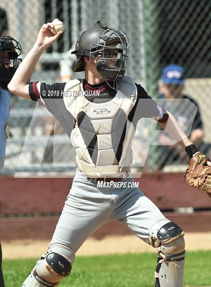 Thumbnail 1 in Columbia vs.  Horizon Christian (Anaheim Lions Tournament) photogallery.