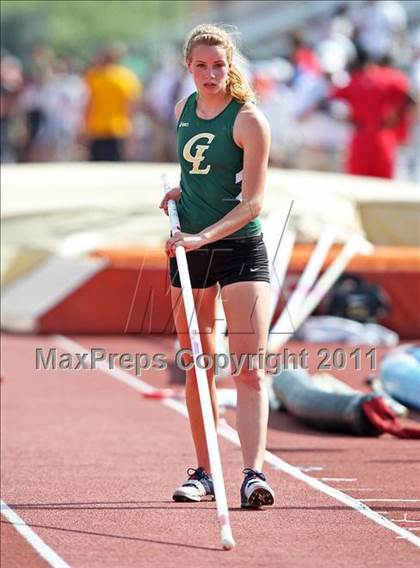 Thumbnail 2 in 84th Clyde Littlefield Texas Relays (Day 1 - Field Events) photogallery.
